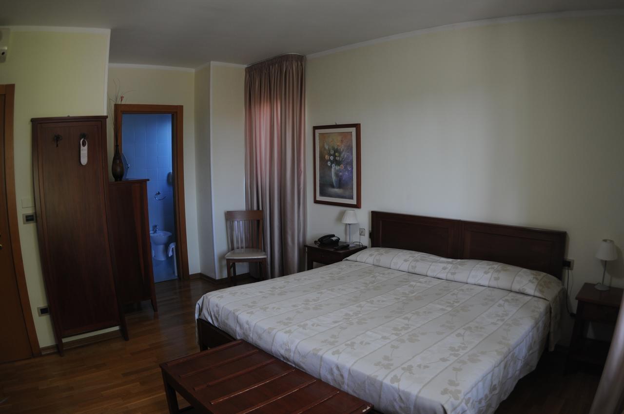 ברינדיזי Hotel Masseria Marziale מראה חיצוני תמונה